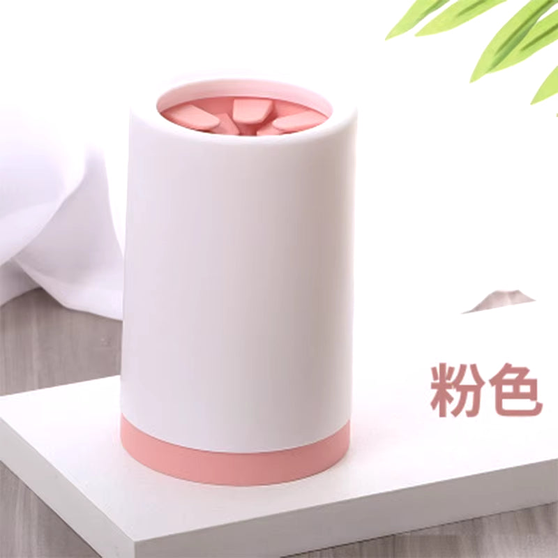 Pet Paw Cleaner Cup – Soft Silicone Foot Washer for Dogs & Cats