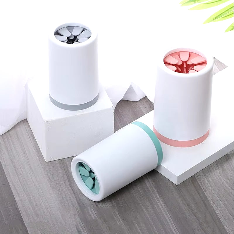Pet Paw Cleaner Cup – Soft Silicone Foot Washer for Dogs & Cats